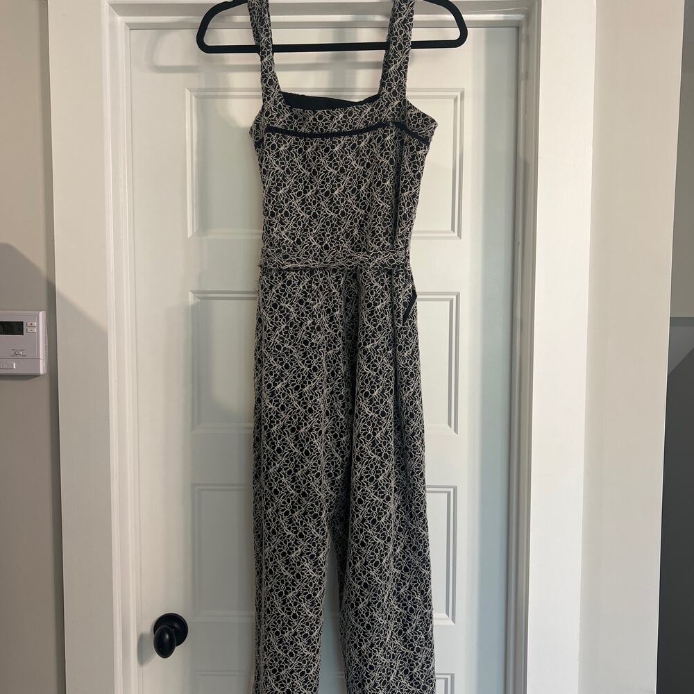 Stunning Banana Republic Jumpsuit SZ 6